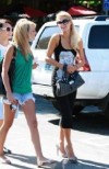 Celebs in Lauren Moshi Bulldog Print Swing Tank White M 