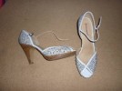 CREAM/FLOWER PATTERN/WOODEN HEEL SIZE 5 SHOES PRIMARK 