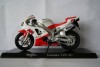 Moto YAMAHA YZF-R1 1/18  motorcycle bike MAISTO 