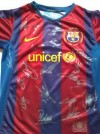 Squad Signed Barcelona shirt inc Henry & Iniesta. 