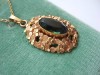 VINTAGE ROLLED GOLD EMERALD GREEN STONE NECKLACE UNWORN 