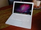 Apple MacBook Core 2 Duo 2Ghz 1GB RAM 80GB Disco Duro 