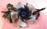 VINTAGE 50s CORO BLUE & BLACK ENAMELLED FLOWER BROOCH 