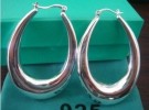 Free ship SILVER OVAL DESIGN HOOP CHARM EARRINGS E135 