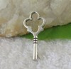 100pcs Tibetan silver key charms FC9175 