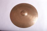 Vintage (medium) Zildjian Avedis Ride 22