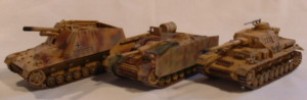 --- 3 Panzer in Tarnfarben ---  1/72 --  gebaut 