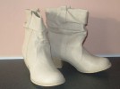 LADIES ANKLE BOOTS SIZE 5 BNWT 