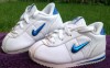 BABY BOYS NIKE TRAINERS SIZE 5 ( FAB ) 