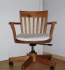 Fauteuil de bureau  en bois  