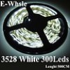  Cool White 5M 16.4FT 3528 SMD LED Strip Light 300led12V 