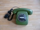 Telefon 611 FeTaP grün mit Wählscheibe, 70er Telephon, farngrün