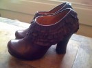  Gorgeous Chie Mihara Designer Plum Purple Ruffle Ankle Shoe Boots Sz 4 